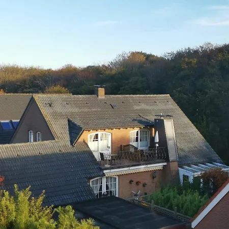 Rosenweg Rose 03 Апартаменты *